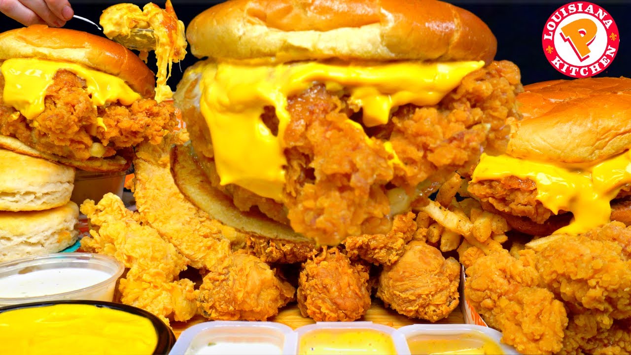 ASMR POPEYES MUKBANG EXTRA CRUNCHY FRIED CHICKEN MAC N CHEESE CHICKEN
